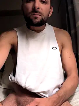 felipelon07 online show from 11-03-25, 06:29