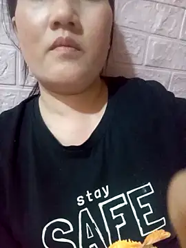 Snapshot of Meo2k1 chatting on 03-24-26, 05:29 Meo2k1 online show from 03-24-26, 05:29