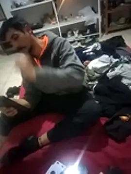 Yasahel33 online show from 02-21-26, 07:43