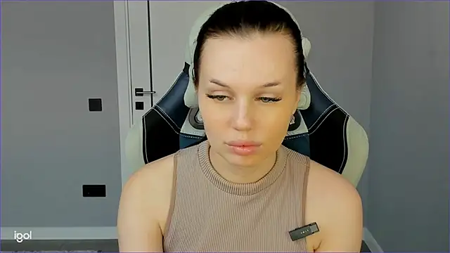 Marry Jein13 online show from 10-21-25, 08:36