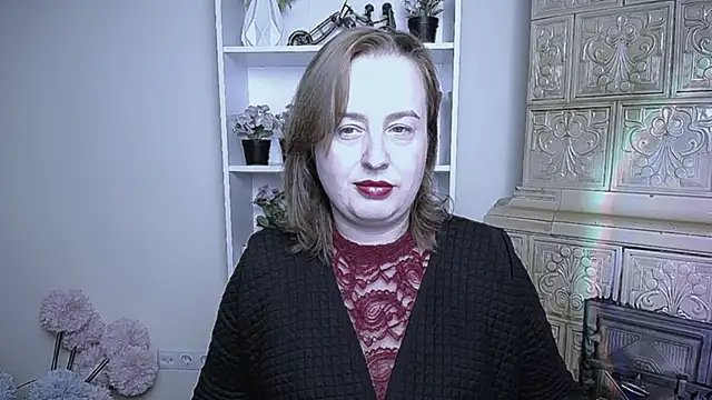 HelenFl online show from 10-13-25, 06:48