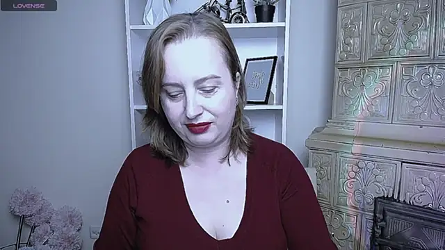 HelenFl online show from 10-20-25, 07:09