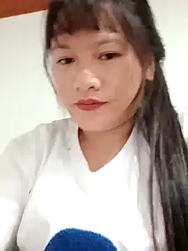 TrangNemo online show from 10-10-25, 12:50