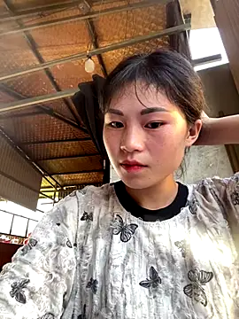 Mylinh- online show from 10-18-25, 09:00