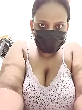 Puja bhabhi hot online show from 10-29-25, 01:37