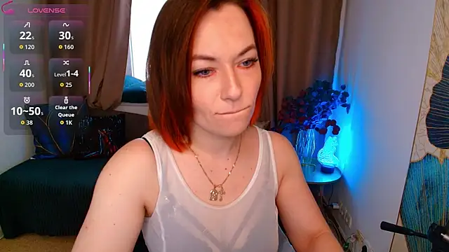 Snapshot of Serena_Foxxx chatting on 05-02-26, 01:44 Serena Foxxx online show from 05-02-26, 01:44