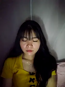 Snapshot of Mylove-here chatting on 03-02-26, 04:25 Mylove-here online show from 03-02-26, 04:25