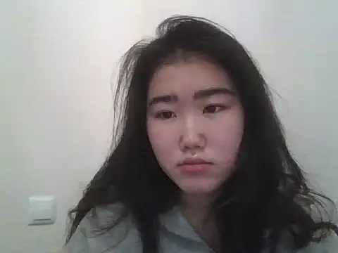 Snapshot of Zorivale chatting on 02-05-26, 08:15 Zorivale online show from 02-05-26, 08:15