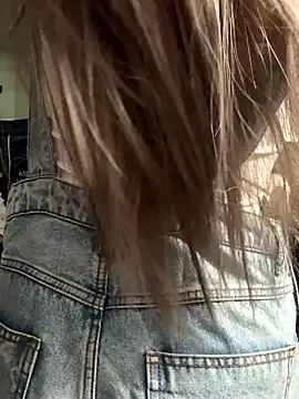 Beyeuuu online show from 04-04-26, 11:06