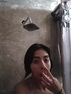 Lollysmile26 online show from 02-15-26, 05:19