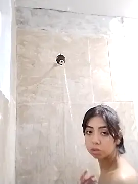 Lollysmile26 online show from 11-15-25, 11:09