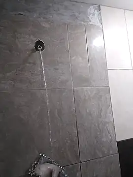 Lollysmile26 online show from 11-21-25, 07:29