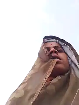 Hot eras36 online show from 10-21-25, 10:47