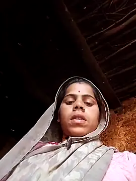 Hot eras36 online show from 10-15-25, 04:44