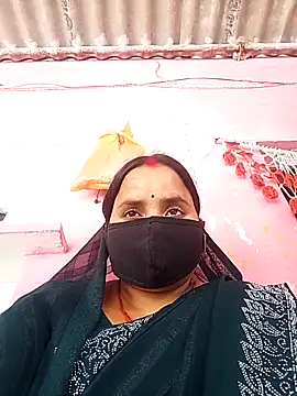 Snapshot of Cr_sonam chatting on 05-02-26, 06:51 Cr sonam online show from 05-02-26, 06:51