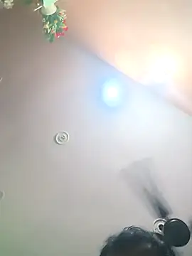 Bull For Cuckold Realmeet online show from 11-04-25, 12:14