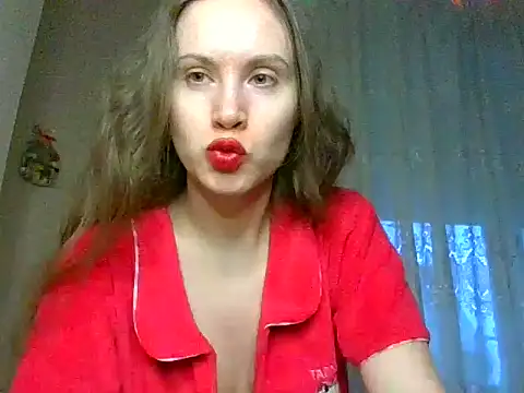 Lynirina online show from 04-24-26, 02:35