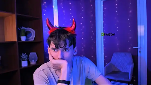 rico steel online show from 11-10-25, 09:42