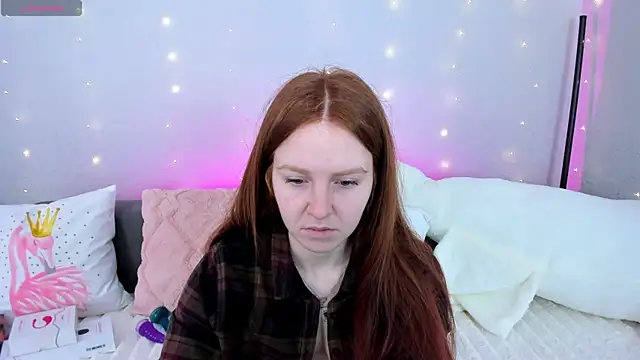 Evarey  online show from 04-11-26, 05:04
