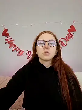 Evarey  online show from 02-08-26, 05:49