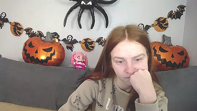 Evarey  online show from 11-01-25, 05:03