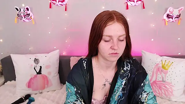 Evarey  online show from 07-20-26, 04:53