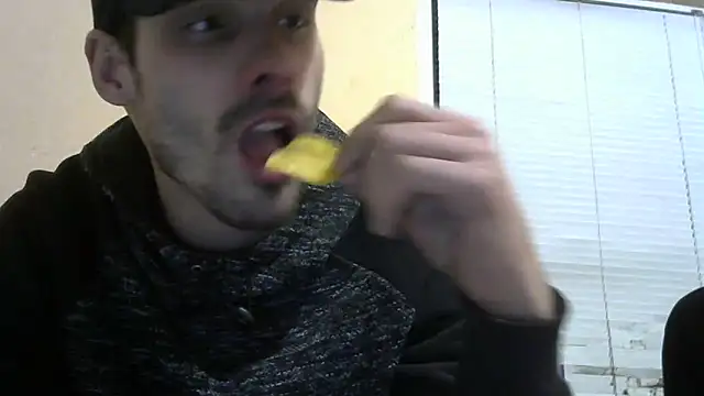 MakabulaAndrey online show from 03-17-26, 09:40