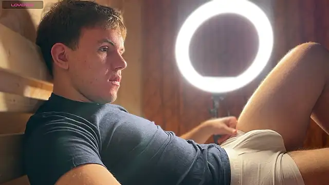 Snapshot of mynameischris chatting on 02-25-26, 02:28 mynameischris online show from 02-25-26, 02:28