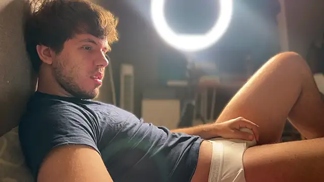 Snapshot of mynameischris chatting on 11-08-25, 07:01 mynameischris online show from 11-08-25, 07:01