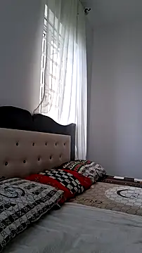 GlobeTrottieHottie1 online show from 11-07-25, 08:19