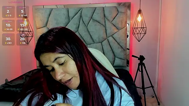 Addyy 02 online show from 05-23-26, 06:40