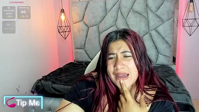 Addyy 02 online show from 06-11-26, 12:32