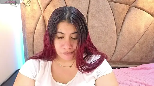 Snapshot of Addyy_02 chatting on 02-25-26, 01:06 Addyy 02 online show from 02-25-26, 01:06