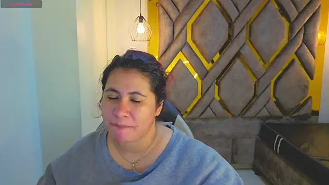 Addyy 02 online show from 11-23-25, 02:54