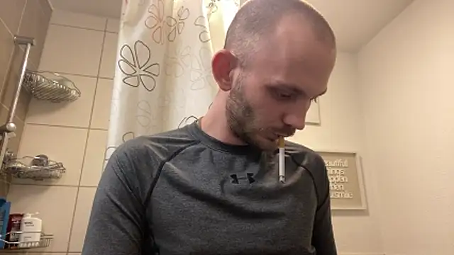 MolleDolle online show from 03-19-26, 02:50