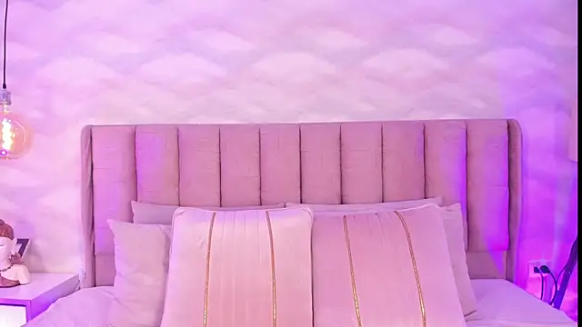 Katya blonde online show from 11-30-25, 11:49