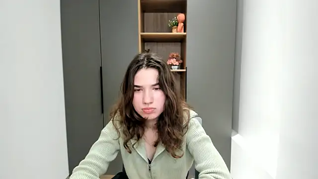 AmmieGerber online show from 10-07-25, 05:08