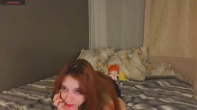 Snapshot of kitsun_ne chatting on 10-20-25, 08:20 kitsun ne online show from 10-20-25, 08:20