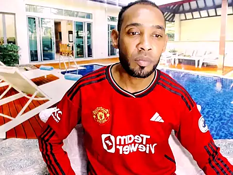 Snapshot of IndianMagicMike chatting on 11-17-25, 06:28 IndianMagicMike online show from 11-17-25, 06:28