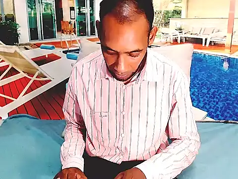 Snapshot of IndianMagicMike chatting on 02-20-26, 05:15 IndianMagicMike online show from 02-20-26, 05:15