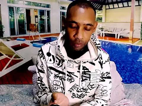 Snapshot of IndianMagicMike chatting on 11-26-25, 03:39 IndianMagicMike online show from 11-26-25, 03:39