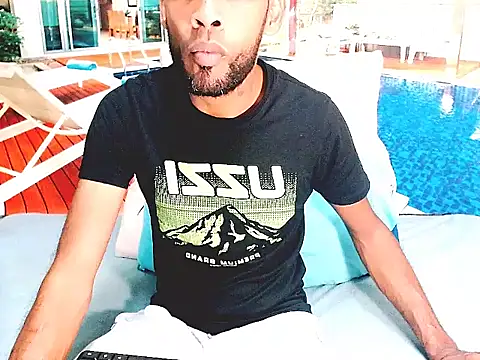 Snapshot of IndianMagicMike chatting on 02-17-26, 04:37 IndianMagicMike online show from 02-17-26, 04:37