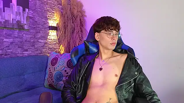 demianmoon online show from 10-14-25, 02:28