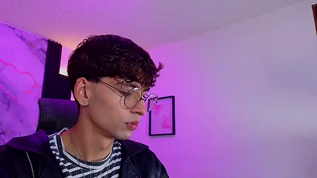 demianmoon online show from 10-10-25, 11:33