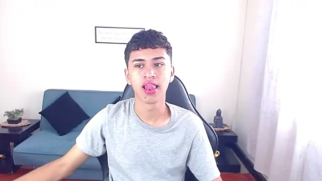 Alancum7 online show from 12-18-25, 01:04