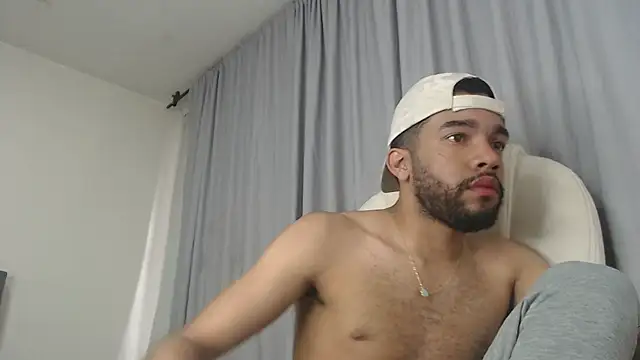 andresnoir  online show from 10-30-25, 02:14