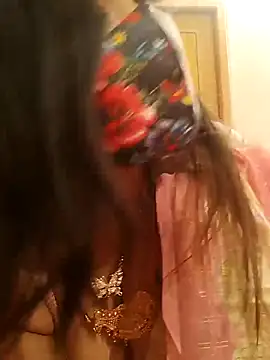 Beauty Queen Soniya online show from 02-07-26, 04:37