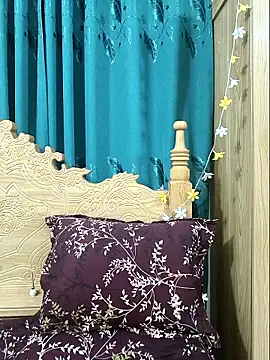 Snapshot of Beauty_Queen_Soniya chatting on 04-20-26, 07:59 Beauty Queen Soniya online show from 04-20-26, 07:59