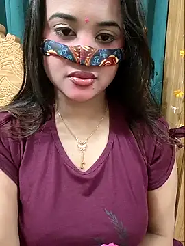 Snapshot of Beauty_Queen_Soniya chatting on 04-30-26, 10:14 Beauty Queen Soniya online show from 04-30-26, 10:14