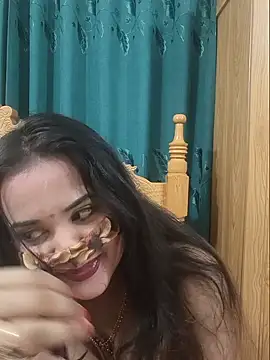Snapshot of Beauty_Queen_Soniya chatting on 06-06-26, 11:43 Beauty Queen Soniya online show from 06-06-26, 11:43
